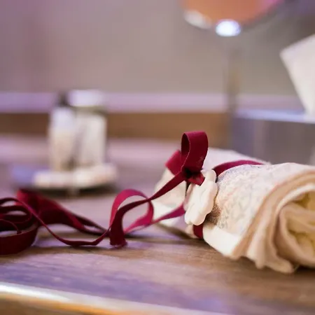 Turenum 住宿加早餐酒店 特拉尼